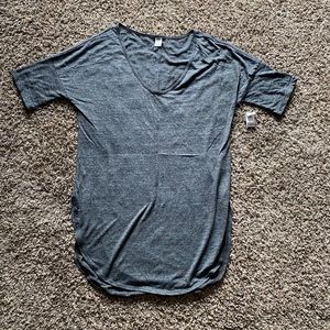 Old Navy top w/slitted scoop